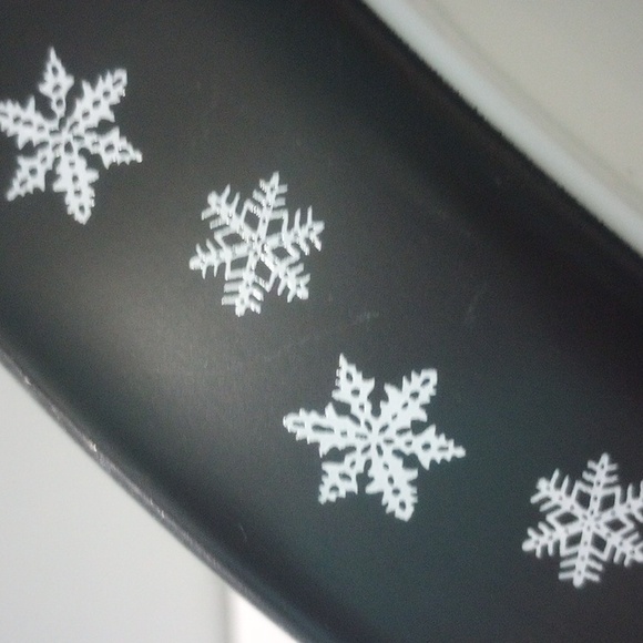 PYREX Cinderella ❄️Snowflake ❄️ Oval Divided Casserole Dish with Lid - Picture 14 of 16